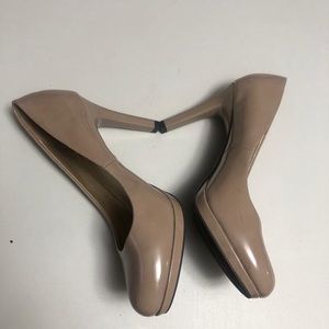 Bandolino heels